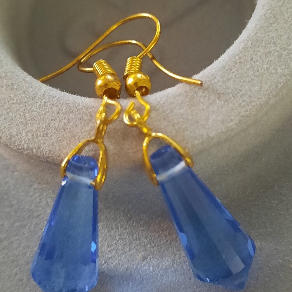 Brand New Modern Fashion Earrings